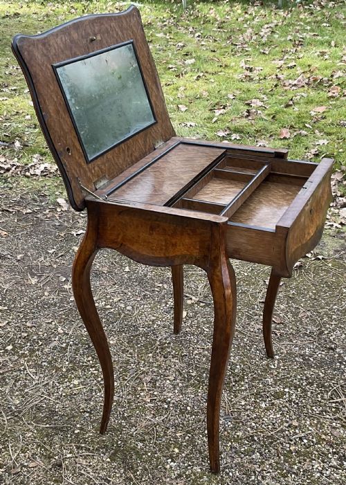 LADIES WALNUT WORK TABLE - ADDITIONAL PHOTO 11