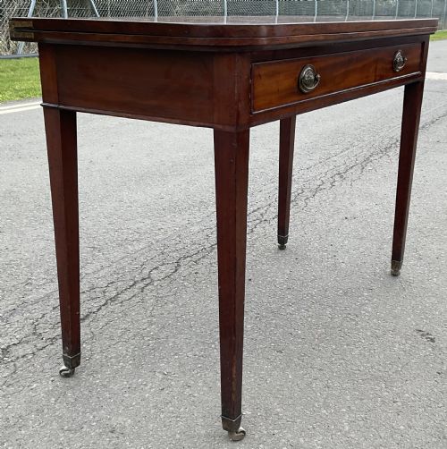 GEORGIAN MAHOGANY LARGE CARD TABLE - ADDITIONAL PHOTO 1