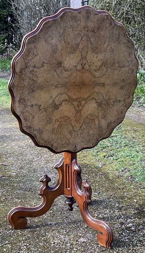 VICTORIAN BURR WALNUT PEDESTAL CENTRE TABLE - ADDITIONAL PHOTO 2
