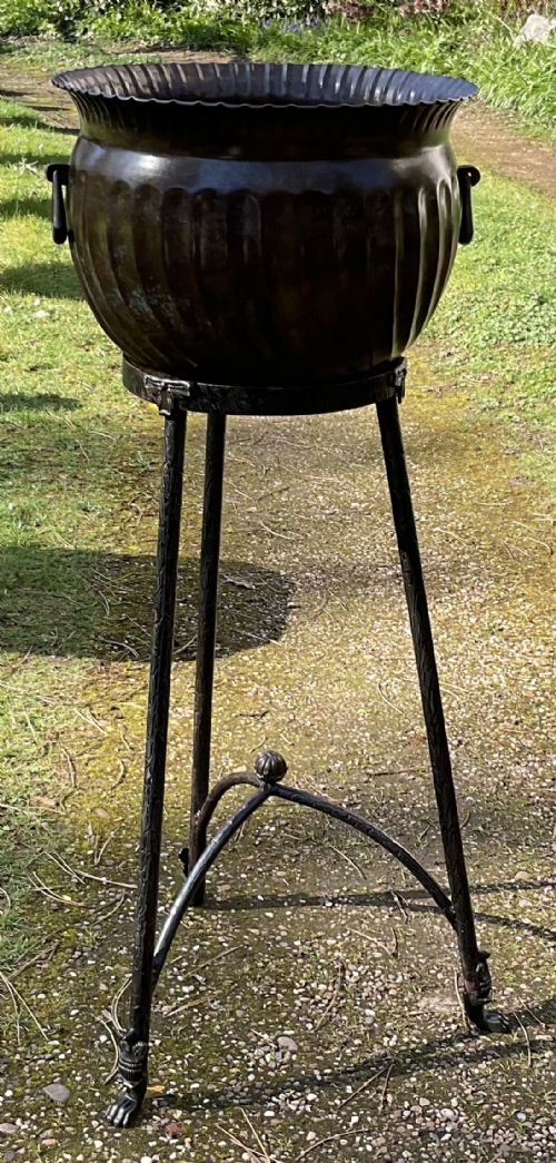 ARTS CRAFT COPPER POT ON STAND - ADDITIONAL PHOTO 5