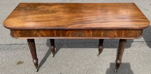 REGENCY MAHOGANY EXTENDING DINING TABLE TO SEAT TWELVE - ADDITIONAL PHOTO 8
