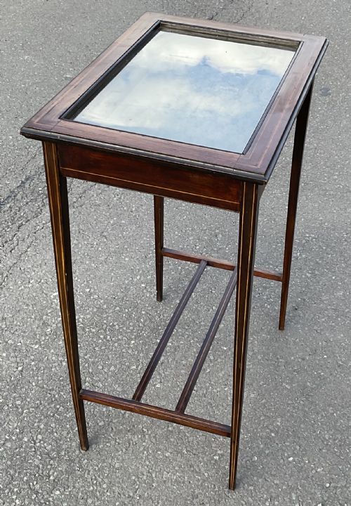 EDWARDIAN INLAID MAHOGANY DISPLAY TABLE - ADDITIONAL PHOTO 5