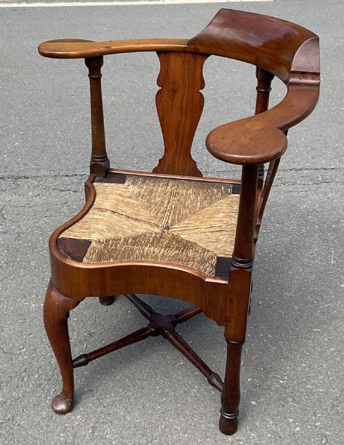 GEORGIAN MAHOGANY CORNER ARMCHAIR - ADDITIONAL PHOTO 3