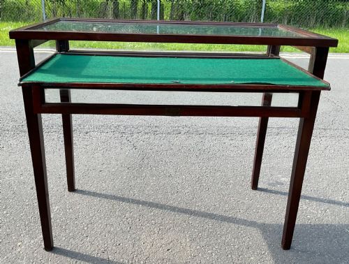 EDWARDIAN MAHOGANY DISPLAY TABLE - ADDITIONAL PHOTO 4