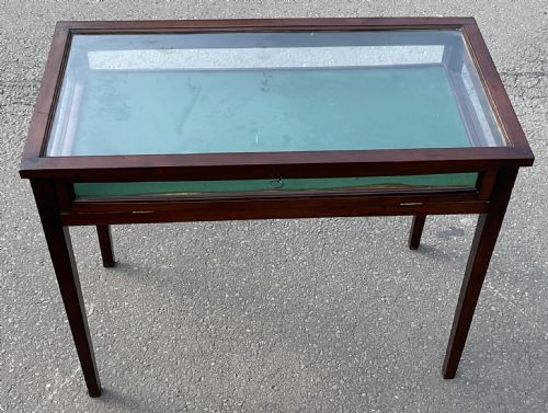 EDWARDIAN MAHOGANY DISPLAY TABLE - ADDITIONAL PHOTO 6