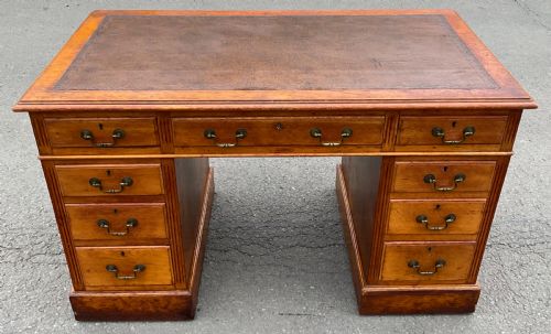 Edwardian Oak Kneehole Writing Desk
