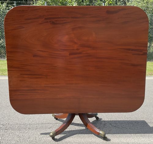 GEORGIAN MAHOGANY PEDESTAL BREAKFAST TABLE TO SEAT EIGHT - ADDITIONAL PHOTO 1