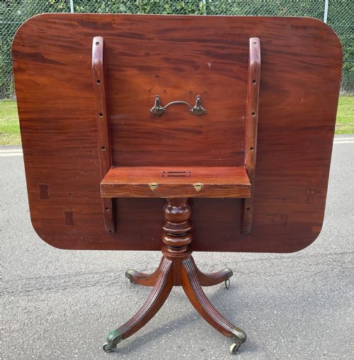 GEORGIAN MAHOGANY PEDESTAL BREAKFAST TABLE TO SEAT EIGHT - ADDITIONAL PHOTO 6
