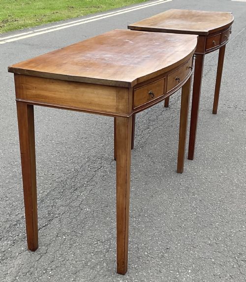 PAIR GEORGIAN STYLE MAHOGANY BOWFRONT SIDE TABLES - ADDITIONAL PHOTO 6