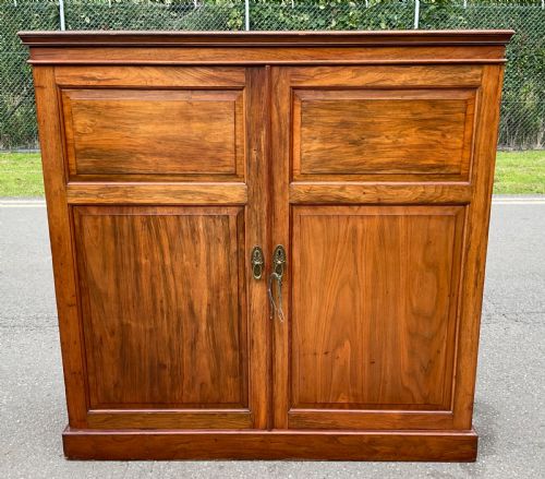 VICTORIAN MAHOGANY TWO DOOR BEDROOM CUPBOARD - ADDITIONAL PHOTO 1