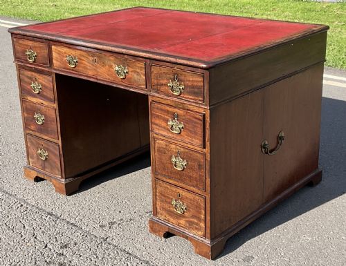 GEORGIAN SMALL MAHOGANY PARTNERS DESK - ADDITIONAL PHOTO 2