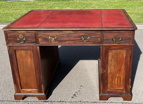 GEORGIAN SMALL MAHOGANY PARTNERS DESK - ADDITIONAL PHOTO 15