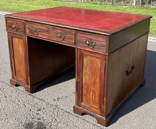 GEORGIAN SMALL MAHOGANY PARTNERS DESK - ADDITIONAL PHOTO 16
