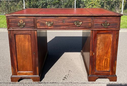 GEORGIAN SMALL MAHOGANY PARTNERS DESK - ADDITIONAL PHOTO 18
