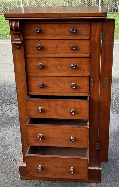 VICTORIAN MAHOGANY WELLINGTON CHEST OF DRAWERS - ADDITIONAL PHOTO 6