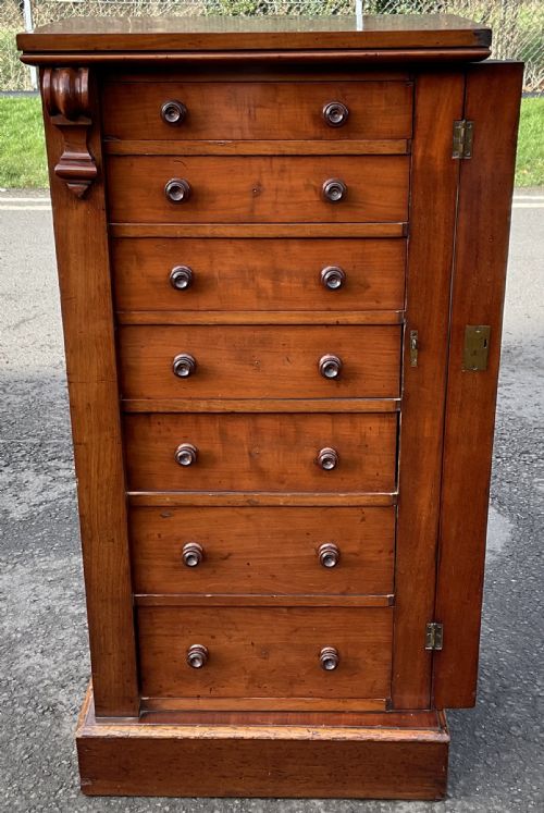 VICTORIAN MAHOGANY WELLINGTON CHEST OF DRAWERS - ADDITIONAL PHOTO 9