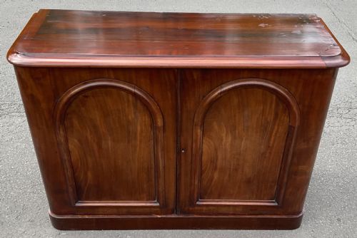 VICTORIAN MAHOGANY SIDE CUPBOARD - ADDITIONAL PHOTO 4