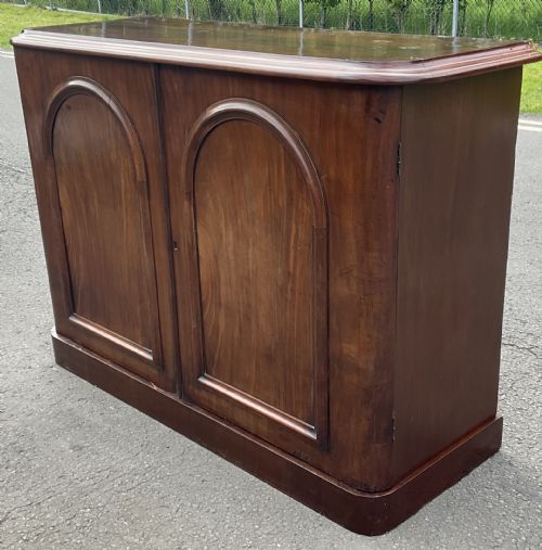 VICTORIAN MAHOGANY SIDE CUPBOARD - ADDITIONAL PHOTO 5