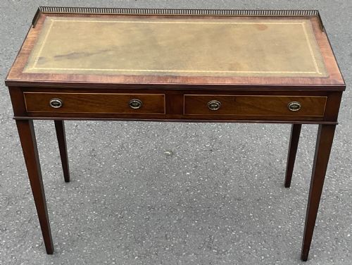 GEORGIAN STYLE MAHOGANY WRITING TABLE - ADDITIONAL PHOTO 5