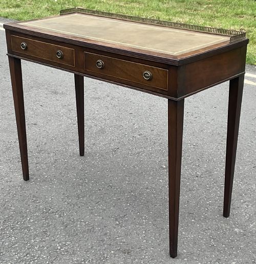 GEORGIAN STYLE MAHOGANY WRITING TABLE - ADDITIONAL PHOTO 6