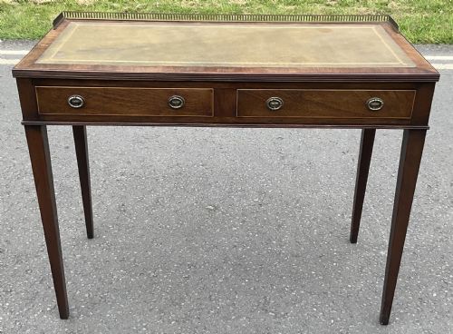 GEORGIAN STYLE MAHOGANY WRITING TABLE - ADDITIONAL PHOTO 9