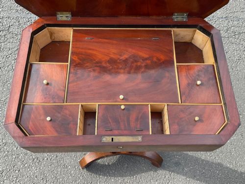 REGENCY MAHOGANY WORKBOX ON STAND - ADDITIONAL PHOTO 7