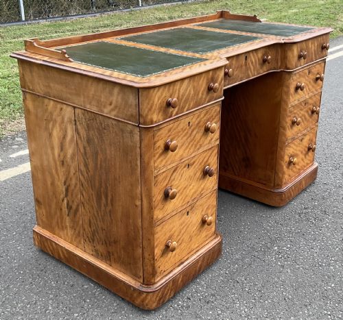 VICTORIAN SATIN BIRCH PEDESTAL WRITING DESK - ADDITIONAL PHOTO 3