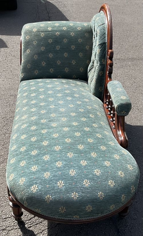 VICTORIAN MAHOGANY FRAMED SETTEE - ADDITIONAL PHOTO 6