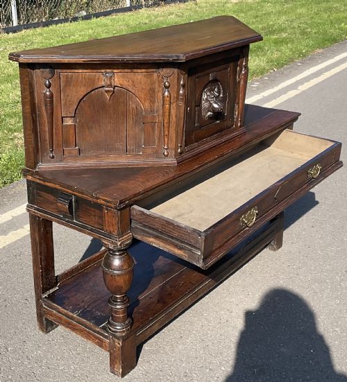 ANTIQUE SMALL OAK COURT CUPBOARD - ADDITIONAL PHOTO 7