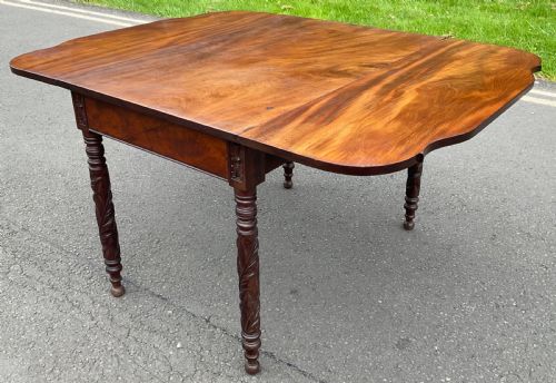 REGENCY MAHOGANY PEMBROKE DINING TABLE - ADDITIONAL PHOTO 8