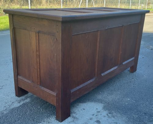 ANTIQUE OAK BLANKET CHEST - ADDITIONAL PHOTO 6