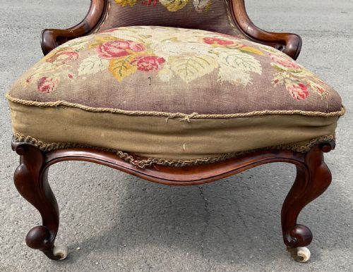 VICTORIAN MAHOGANY FRAMED NURSING CHAIR - ADDITIONAL PHOTO 4
