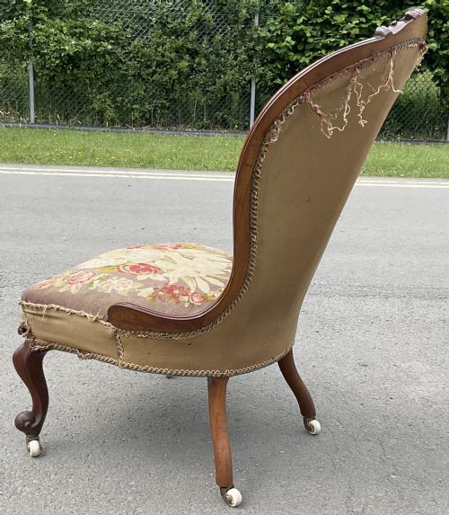 VICTORIAN MAHOGANY FRAMED NURSING CHAIR - ADDITIONAL PHOTO 6
