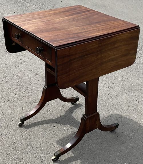 GEORGIAN SMALL MAHOGANY DROPLEAF SOFA TABLE - ADDITIONAL PHOTO 5
