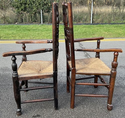 SET OF EIGHT VICTORIAN ELM SPINDLEBACK RUSH SEAT DINING CHAIRS - ADDITIONAL PHOTO 5