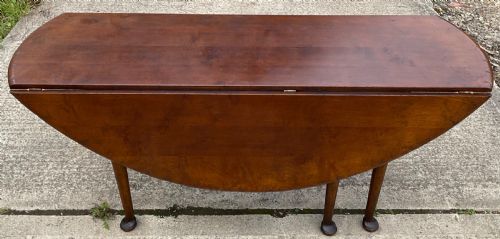 GEORGIAN STYLE LARGE OVAL MAHOGANY DROPLEAF DINING TABLE - ADDITIONAL PHOTO 6