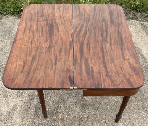 GEORGIAN MAHOGANY FOLDOVER TEA TABLE - ADDITIONAL PHOTO 5
