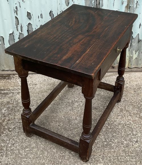 ANTIQUE OAK SIDE TABLE - ADDITIONAL PHOTO 5