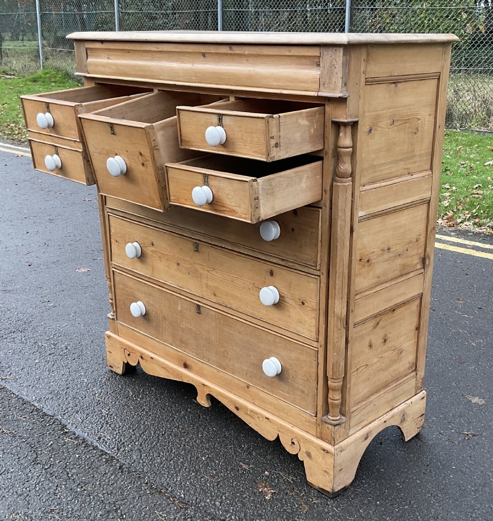 Large Pine Chest of Drawers View XI