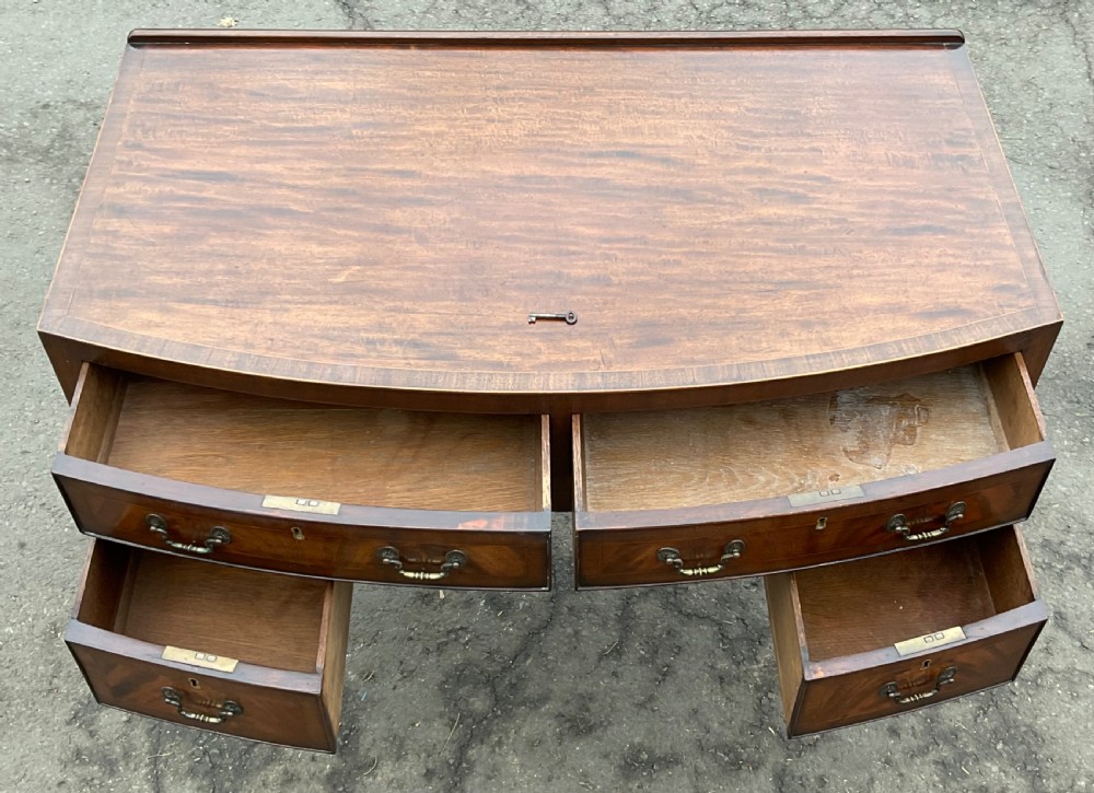 Georgian Style Bowfront Mahogany Dressing Table  View VIII