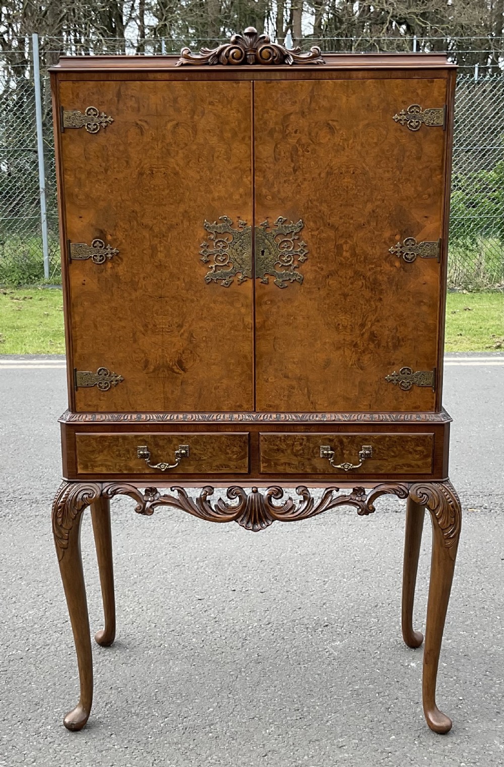 Burr Walnut Cocktail Cabinet 