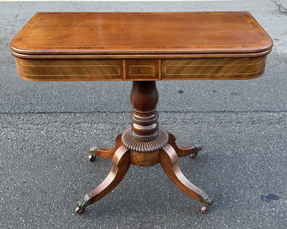 Georgian Mahogany Pedestal Tea Table 