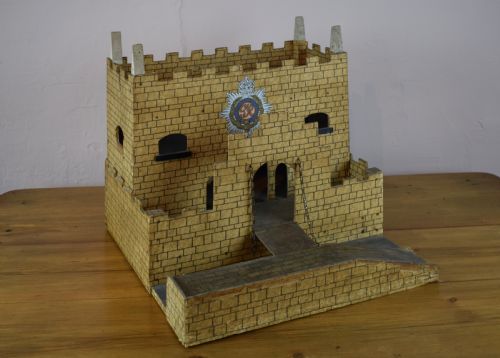 Vintage 1930'S Paper Covered Model Toy Fort