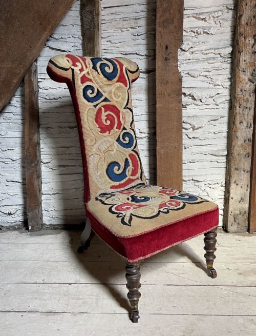 Victorian Needlework Upholstered Prie Dieu Chair