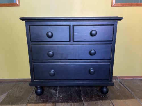 Small Victorian Painted Pine Chest of Drawers