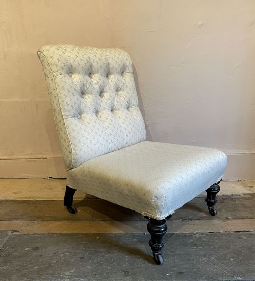 Victorian Button Back Nursing Chair
