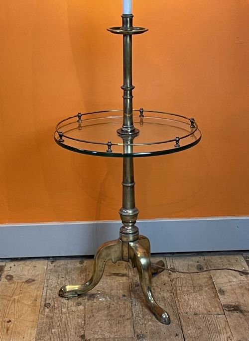 fig 1. Vintage Brass & Glass Lamp Table by Stiffel USA