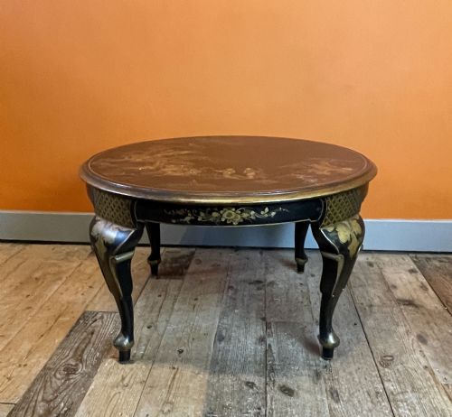 Chinoiserie Decorated Black Lacquer Low Circular Table