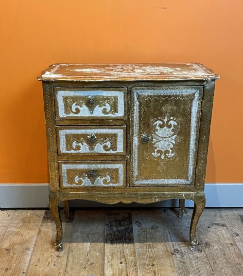Vintage Italian Venetian Giltwood Chest of Drawers / Cupboard