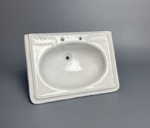 Victorian Salesman's Sample Miniature Cast Iron Washbasin